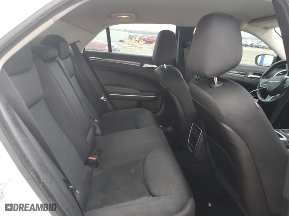 2019 Chrysler 300 Touring with VIN 2C3CCARGXKH649267, listed as a Copart auction lot 79450204 with 89,591 mi miles and Salvage Title. Bid and sale history available at carsss.com. Image 11.