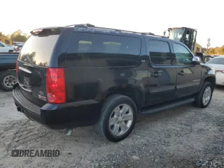 2008 GMC Yukon XL SLT with VIN 1GKFC160X8J187420, listed as a Copart auction lot 84614794 with 306,715 mi miles and Salvage Title. Bid and sale history available at carsss.com. Image 3.