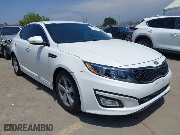 2015 Kia Optima LX with VIN KNAGM4A78F5661726, listed as a IAAI auction lot 42161244 with 105,521 mi miles. Bid and sale history available at carsss.com. Image 1.