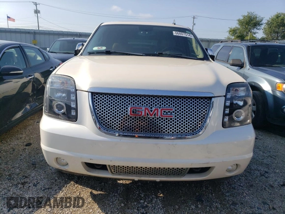 2013 GMC Yukon Denali with VIN 1GKS2EEF7DR158094, listed as a Copart auction lot 66807514 with 245,911 mi miles and Non Repairable. Bid and sale history available at carsss.com. Image 5.