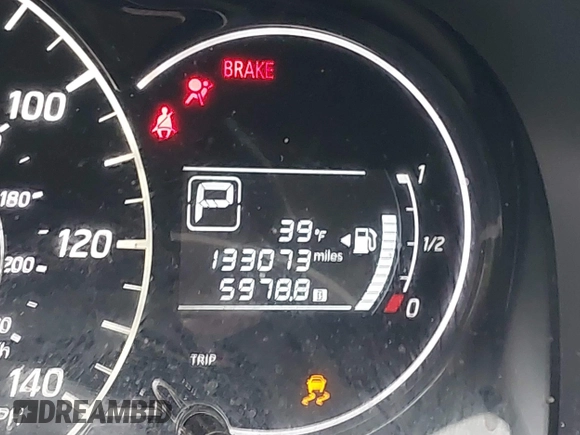 2015 Nissan Note S with VIN 3N1CE2CP5FL405319, listed as a IAAI auction lot 41357912 with 133,073 mi miles and . Bid and sale history available at DreamBid. Image 15.