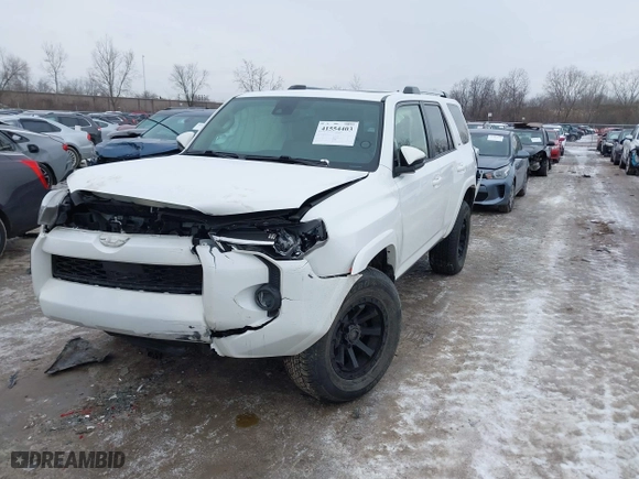 2022 Toyota 4Runner SR5 Premium with VIN JTENU5JRXN6010314, listed as a IAAI auction lot 41554403 with 35,238 mi miles. Bid and sale history available at carsss.com. Image 17.