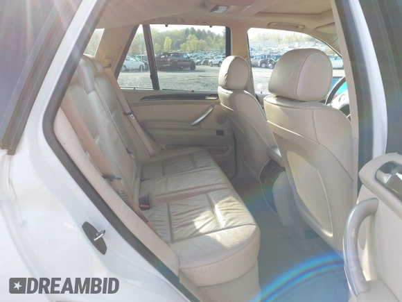 2001 BMW X5 3.0i with VIN WBAFA53511LM90036, listed as a IAAI auction lot 42028287 with 155,625 mi miles. Bid and sale history available at carsss.com. Image 8.
