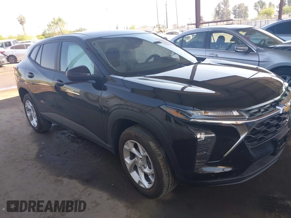 2025 Chevrolet Trax LS with VIN KL77LFEP8SC083660, listed as a IAAI auction lot 41993641 with 6,667 mi miles and . Bid and sale history available at DreamBid. Image 1.