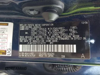 2007 Lexus GX 470 with VIN JTJBT20X770134729, listed as a IAAI auction lot 42070262 with 171,261 mi miles and . Bid and sale history available at DreamBid. Image 9.