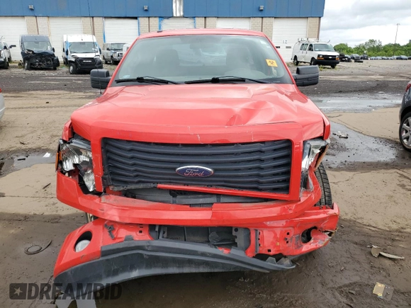 2014 Ford F-150 XL with VIN 1FTMF1CM7EKF34810, listed as a Copart auction lot 61783295 with 64,500 mi miles and Clean title. Bid and sale history available at DreamBid. Image 5.