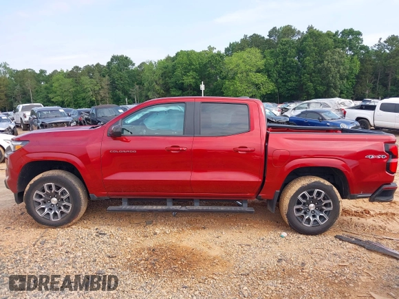 2024 Chevrolet Colorado 4WD LT with VIN 1GCPTCEK9R1130349, listed as a IAAI auction lot 42300063 with 15,920 mi miles and . Bid and sale history available at DreamBid. Image 14.
