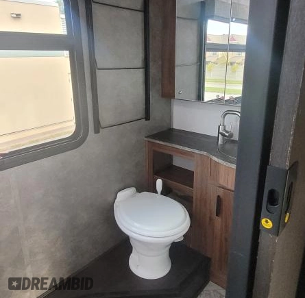 2020 Mercedes-Benz Sprinter with VIN W1X8E33YXLN089784, listed as a Copart auction lot 75533904 with 26,848 mi miles and Clean Title. Bid and sale history available at DreamBid. Image 12.