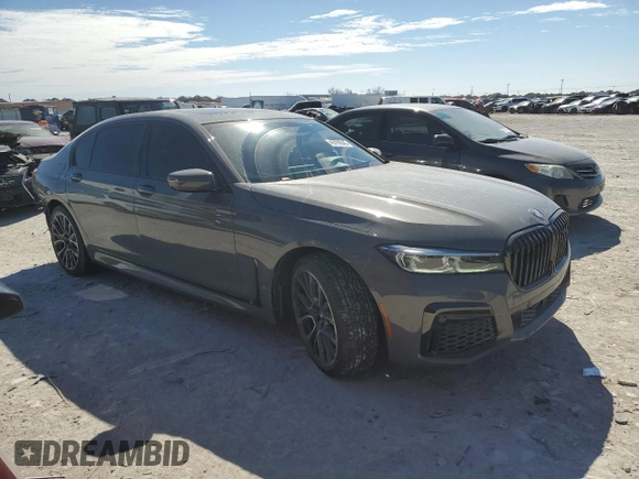 2021 BMW 7 Series 750i xDrive z VIN WBA7U2C05MCF09340, wystawiony jako Copart lot #45739545 z przebiegiem 41 674 mil mil oraz Szkoda całkowita • Salvage title. Historia ofert i sprzedaży dostępna na DreamBid. Obrazek 4.
