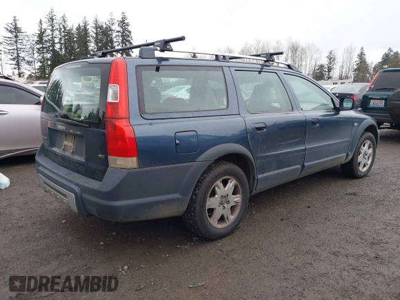 2005 Volvo XC70 with VIN YV1SZ592X51200928, listed as a IAAI auction lot 41505570 with 212,535 mi miles and . Bid and sale history available at DreamBid. Image 4.