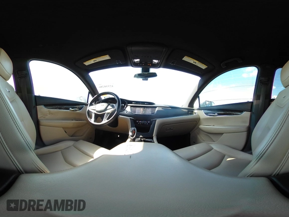 2017 Cadillac XT5 FWD with VIN 1GYKNARSXHZ192288, listed as a IAAI auction lot 42550286 with 115,570 mi miles and . Bid and sale history available at DreamBid. Image 19.