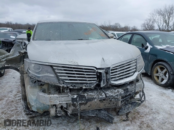 2018 Lincoln MKX Select with VIN 2LMPJ8KR6JBL19392, listed as a IAAI auction lot 41607522 with 91,930 mi miles. Bid and sale history available at carsss.com. Image 12.