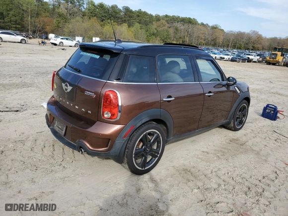 2016 MINI Cooper Countryman S with VIN WMWZC3C54GWT07392, listed as a Copart auction lot 53185815 with 122,576 mi miles and Clean Title. Bid and sale history available at carsss.com. Image 3.