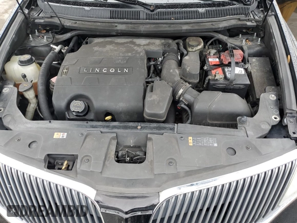 2014 Lincoln MKT with VIN 2LMHJ5FK0EBL53429, listed as a Copart auction lot 88496855 with 370,610 mi miles and Salvage Title. Bid and sale history available at DreamBid. Image 13.