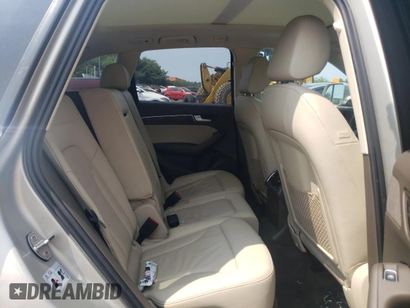 2014 Audi Q5 Premium Plus with VIN WA1LFAFP5EA014039, listed as a Copart auction lot 58669305 with Not provided miles and Salvage title. Bid and sale history available at DreamBid. Image 10.