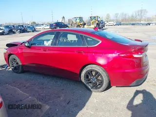 2019 Ford Fusion SE with VIN 3FA6P0HD1KR166565, listed as a IAAI auction lot 41961294 with 99,355 mi miles. Bid and sale history available at carsss.com. Image 13.