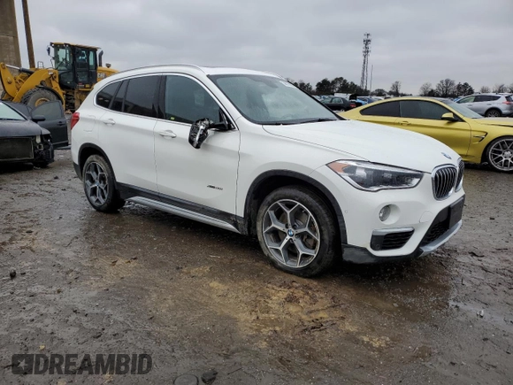 2017 BMW X1 xDrive28i with VIN WBXHT3C35H5F72686, listed as a Copart auction lot 39070823 with 41,723 mi miles. Bid and sale history available at carsss.com. Image 4.