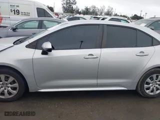 2021 Toyota Corolla LE with VIN 5YFEPMAEXMP173975, listed as a IAAI auction lot 41518350 with 40,373 mi miles. Bid and sale history available at carsss.com. Image 14.