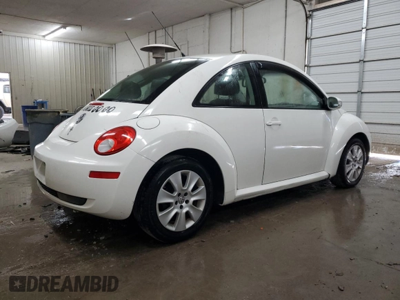 2009 Volkswagen New Beetle Coupe S with VIN 3VWPW31C29M511143, listed as a Copart auction lot 80123514 with 77,784 mi miles and Salvage Title. Bid and sale history available at carsss.com. Image 3.