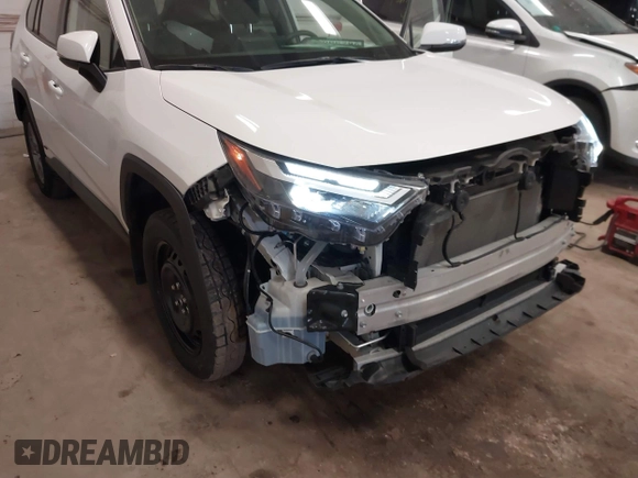 2023 Toyota RAV4 Hybrid XLE with VIN JTMRWRFV1PD180055, listed as a IAAI auction lot 41748593 with 40,487 mi miles. Bid and sale history available at carsss.com. Image 6.