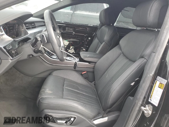 2020 Audi A8 L with VIN WAU8EAF81LN012430, listed as a Copart auction lot 45281825 with 36,190 mi miles and Salvage Title. Bid and sale history available at carsss.com. Image 7.