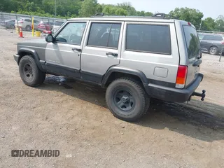 2000 Jeep Cherokee with VIN 1J4FF48S5YL159414, listed as a IAAI auction lot 42416639 with 177,932 mi miles and . Bid and sale history available at DreamBid. Image 3.