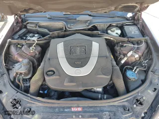 2007 Mercedes-Benz S-Class 5.5L V8 with VIN WDDNG71XX7A060917, listed as a Copart auction lot 46530535 with 147,902 mi miles and Salvage Title. Bid and sale history available at carsss.com. Image 11.