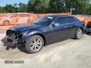 2016 Chrysler 300 C z VIN 2C3CCAEG6GH128026, wystawiony jako Copart lot #57798045 z przebiegiem 108 687 mil mil oraz Szkoda całkowita • Salvage title. Historia ofert i sprzedaży dostępna na DreamBid. Obrazek 1.