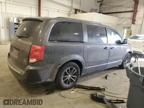 2017 Dodge Grand Caravan GT with VIN 2C4RDGEG8HR671959, listed as a Copart auction lot 42747575 with 153,040 mi miles and Non Repairable. Bid and sale history available at DreamBid. Image 3.