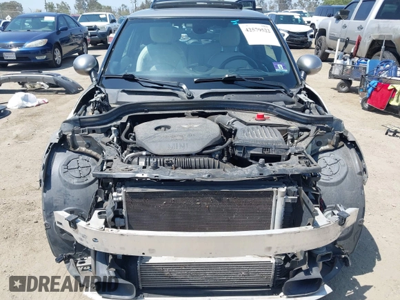 2017 MINI Hardtop Cooper S with VIN WMWXP7C34H2C61768, listed as a IAAI auction lot 42579522 with 67,876 mi miles and . Bid and sale history available at DreamBid. Image 13.