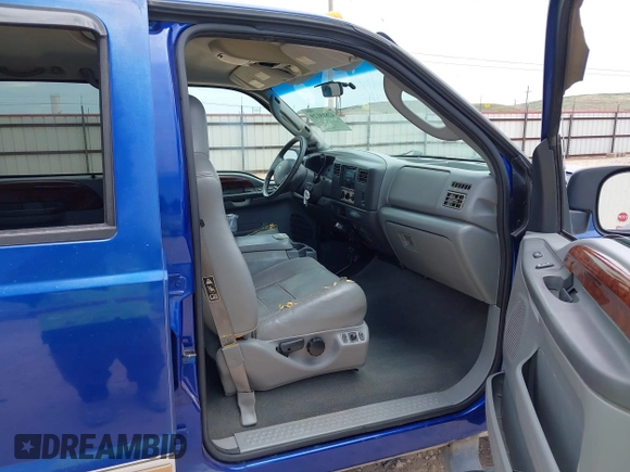 2003 Ford F-250 XL с VIN 1FTNW21P63EC27468, выставлен на аукционе IAAI как лот 42819129 с пробегом 200 910 миль миль и . История ставок и продаж доступна на DreamBid. Изображение 5.