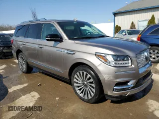 2018 Lincoln Navigator Reserve z VIN 5LMJJ2LT4JEL06991, wystawiony jako Copart lot #47112244 z przebiegiem Nie podano mil oraz . Historia ofert i sprzedaży dostępna na DreamBid. Obrazek 4.