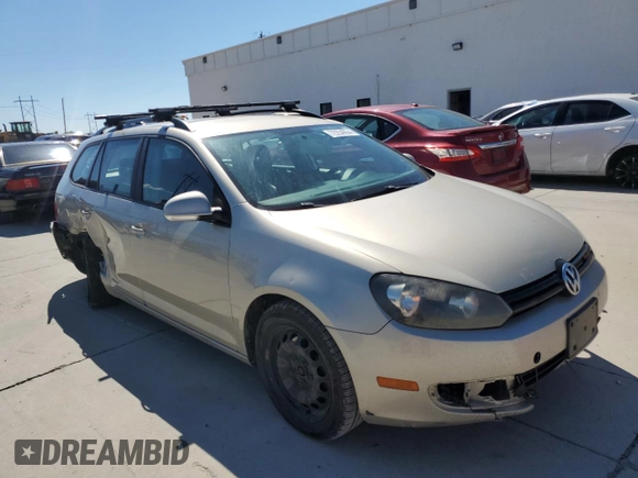 2013 Volkswagen Jetta SportWagen SE w/Sunroof with VIN 3VWPP7AJ2DM638597, listed as a Copart auction lot 72254054 with 281,758 mi miles and Salvage Title. Bid and sale history available at carsss.com. Image 4.