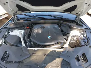 2019 BMW 5 Series 540i xDrive with VIN WBAJE7C52KWW14938, listed as a IAAI auction lot 40177765 with 57,722 mi miles and . Bid and sale history available at carsss.com. Image 10.