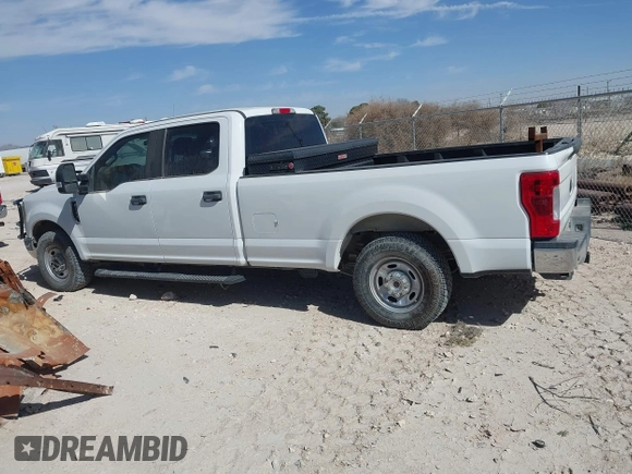 2019 Ford Super Duty F-250 SRW XL with VIN 1FT7W2A66KEC68830, listed as a IAAI auction lot 41676787 with 155,201 mi miles. Bid and sale history available at carsss.com. Image 14.