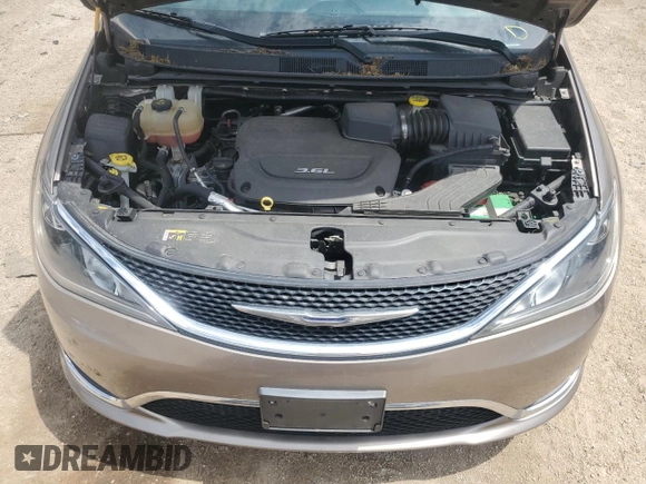 2017 Chrysler Pacifica Limited with VIN 2C4RC1GG3HR616218, listed as a Copart auction lot 58342445 with 53,536 mi miles and Salvage title. Bid and sale history available at DreamBid. Image 12.