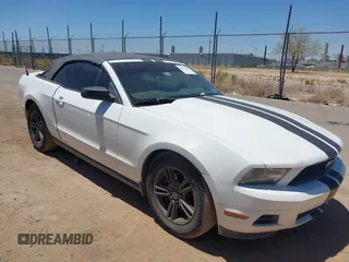 2012 Ford Mustang V6 с VIN 1ZVBP8EM3C5254496, выставлен на аукционе IAAI как лот 42211890 с пробегом 192 960 миль миль и . История ставок и продаж доступна на DreamBid. Изображение 1.