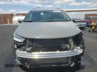 2023 Chrysler Pacifica Limited with VIN 2C4RC1GG8PR529266, listed as a Copart auction lot 60460235 with 56,506 mi miles and Clean title. Bid and sale history available at DreamBid. Image 5.