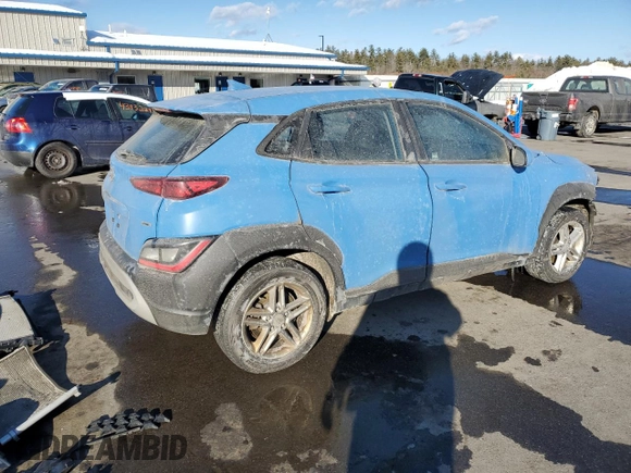 2022 Hyundai Kona SE with VIN KM8K2CAB5NU768606, listed as a Copart auction lot 43976075 with 73,079 mi miles and Salvage Title. Bid and sale history available at carsss.com. Image 3.