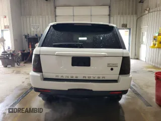 2011 Land Rover Range Rover Sport SC z VIN SALSH2E49BA268320, wystawiony jako Copart lot #55938715 z przebiegiem 134 666 mil mil oraz Szkody całkowita. Historia ofert i sprzedaży dostępna na DreamBid. Obrazek 6.