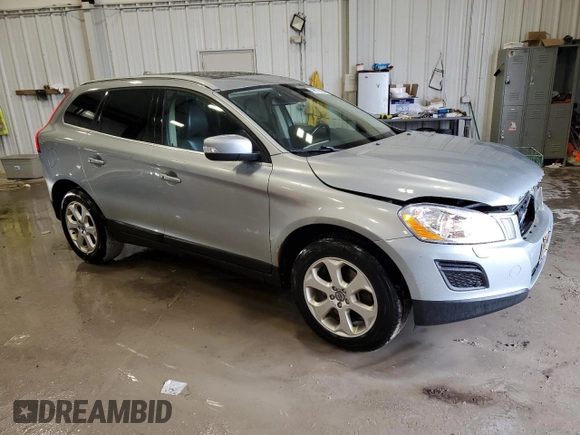 2012 Volvo XC60 3.2L с VIN YV4952DZ6C2255609, выставлен на аукционе Copart как лот 49676525 с пробегом 179 751 миль миль и На запчасти • Non repairable. История ставок и продаж доступна на DreamBid. Изображение 4.