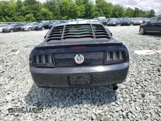2009 Ford Mustang z VIN 1ZVHT80N295128967, wystawiony jako Copart lot #59182115 z przebiegiem 91 119 mil mil oraz Szkoda całkowita • Salvage title. Historia ofert i sprzedaży dostępna na DreamBid. Obrazek 6.