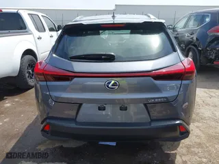 2021 Lexus UX with VIN JTHP9JBH1M2040593, listed as a IAAI auction lot 42024493 with 33,394 mi miles. Bid and sale history available at carsss.com. Image 17.