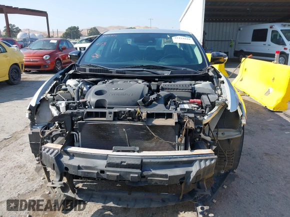 2020 Nissan Maxima SV с VIN 1N4AA6CV9LC360453, выставлен на аукционе IAAI как лот 42421644 с пробегом 66 571 миль миль и . История ставок и продаж доступна на DreamBid. Изображение 13.