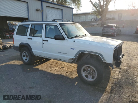 1997 Jeep Cherokee Sport with VIN 1J4FT68S9VL547391, listed as a Copart auction lot 70447484 with 250,171 mi miles and Salvage Title. Bid and sale history available at carsss.com. Image 4.