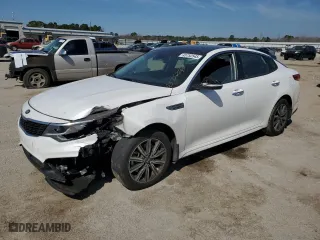 2019 Kia Optima EX with VIN 5XXGU4L17KG339919, listed as a Copart auction lot 45752545 with 73,853 mi miles and Salvage Title. Bid and sale history available at carsss.com. Image 1.