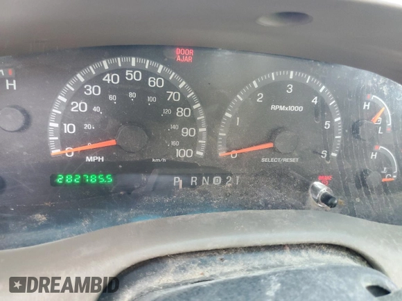 2000 Ford F-150 XL with VIN 1FTRX07W1YKA05317, listed as a Copart auction lot 56207955 with 282,785 mi miles and Salvage title. Bid and sale history available at DreamBid. Image 9.