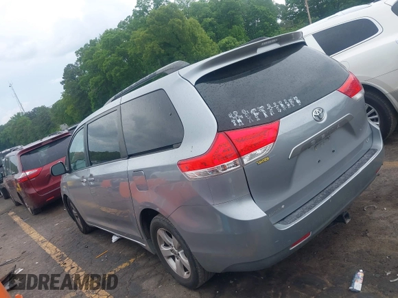 2014 Toyota Sienna LE AAS с VIN 5TDKK3DC6ES424568, выставлен на аукционе IAAI как лот 42067795 с пробегом 148 218 миль миль и . История ставок и продаж доступна на DreamBid. Изображение 14.