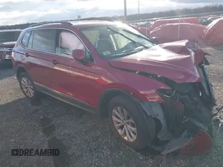 2018 Volkswagen Tiguan SEL с VIN 3VV3B7AX1JM076161, выставлен на аукционе IAAI как лот 40931210 с пробегом 106 916 миль миль и . История ставок и продаж доступна на DreamBid. Изображение 1.