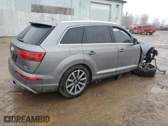 2017 Audi Q7 Premium Plus with VIN WA1LAAF75HD017136, listed as a Copart auction lot 47532085 with 98,335 mi miles and Clean Title. Bid and sale history available at carsss.com. Image 3.